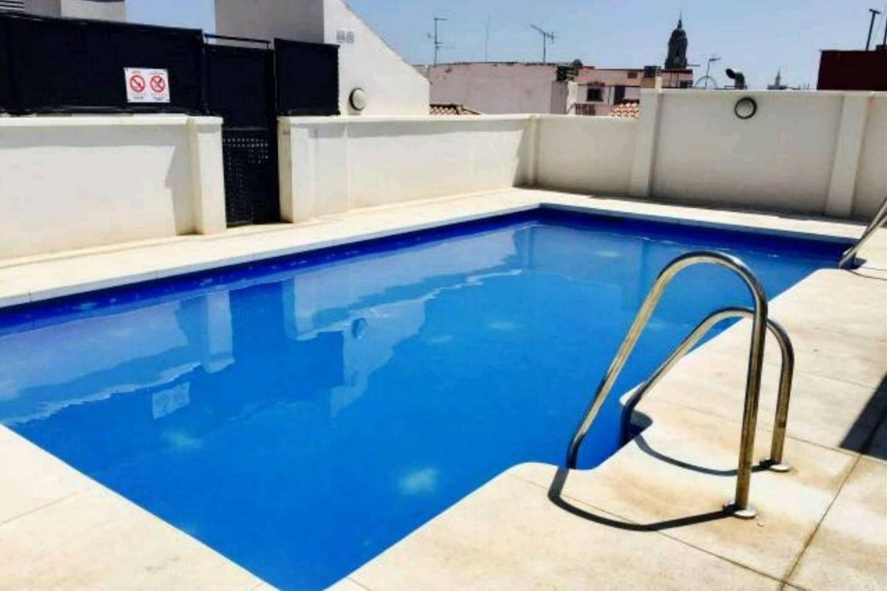 Family Apartment Patio&Swimming Pool In Center Málaga Dış mekan fotoğraf