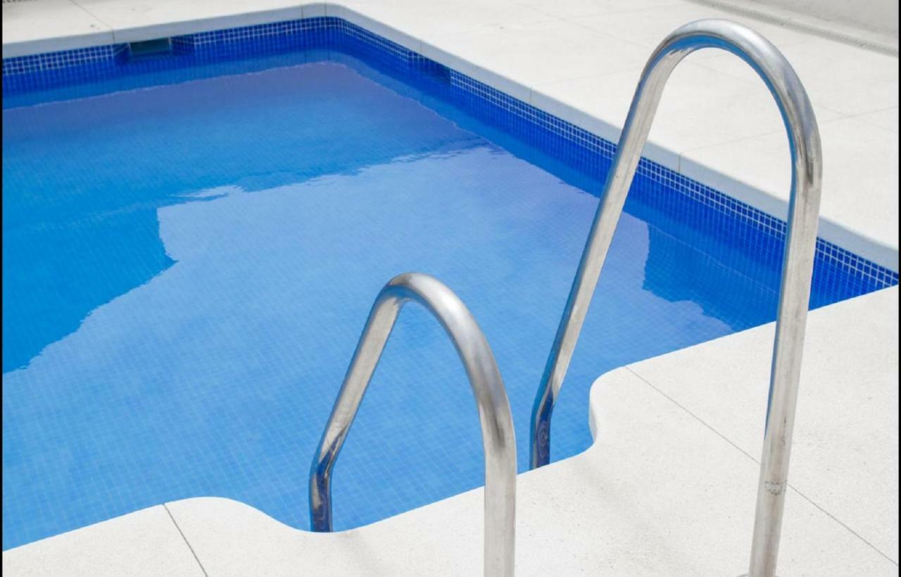Family Apartment Patio&Swimming Pool In Center Málaga Dış mekan fotoğraf